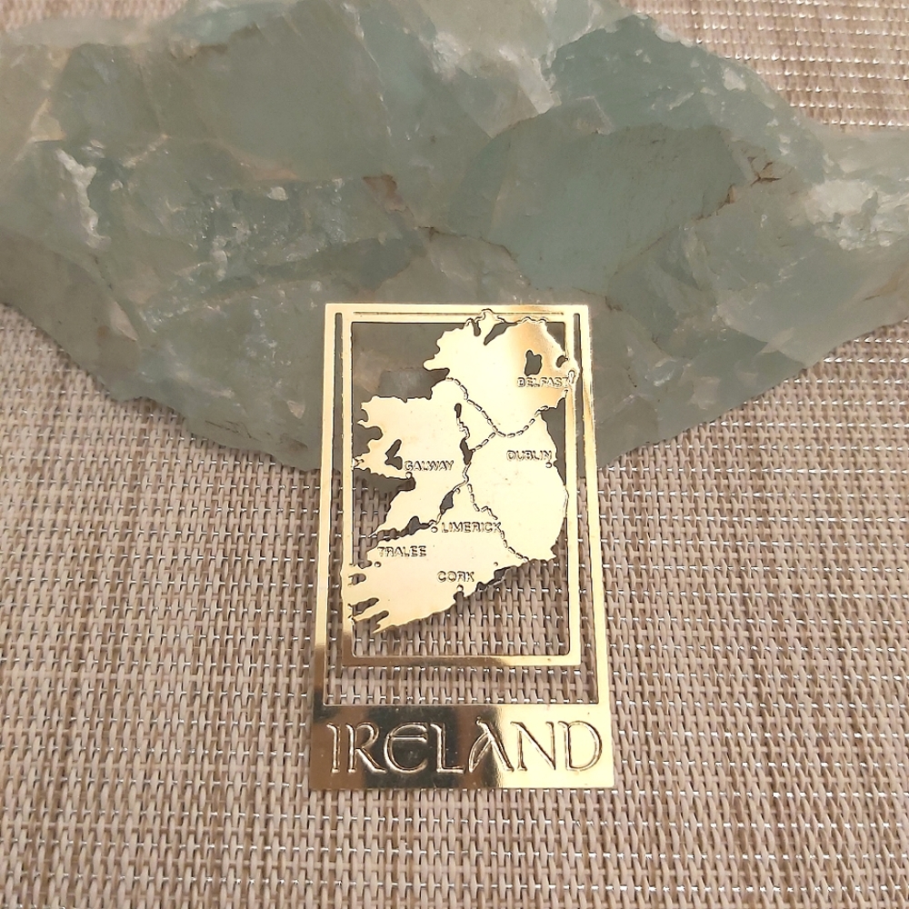 Ireland map goldtone bookmark travel souvenir